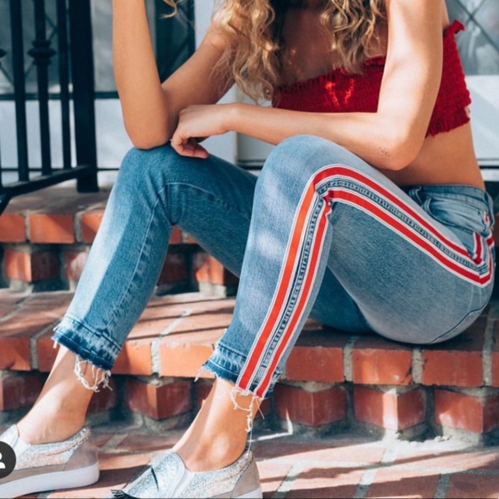 NWT REVICE Ruby Tuesday Racer Stripe Jeans. - Picture 2 of 15